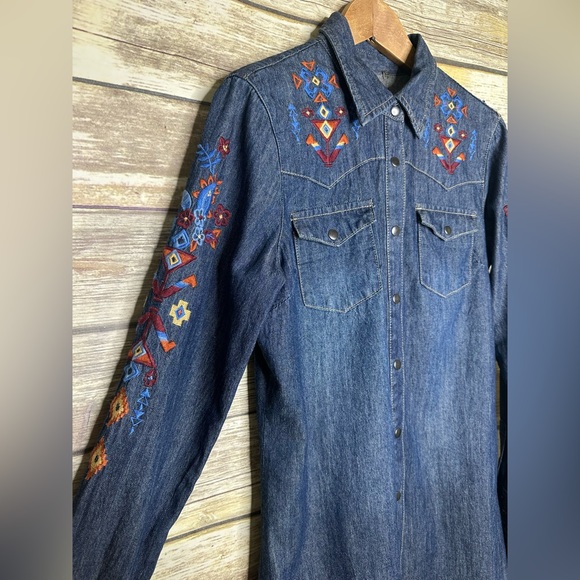 STETSON M WOMENS BLUE 5.6 OZ DENIM DRESS W/LAVISH EMBROIDERY - Picture 3 of 7